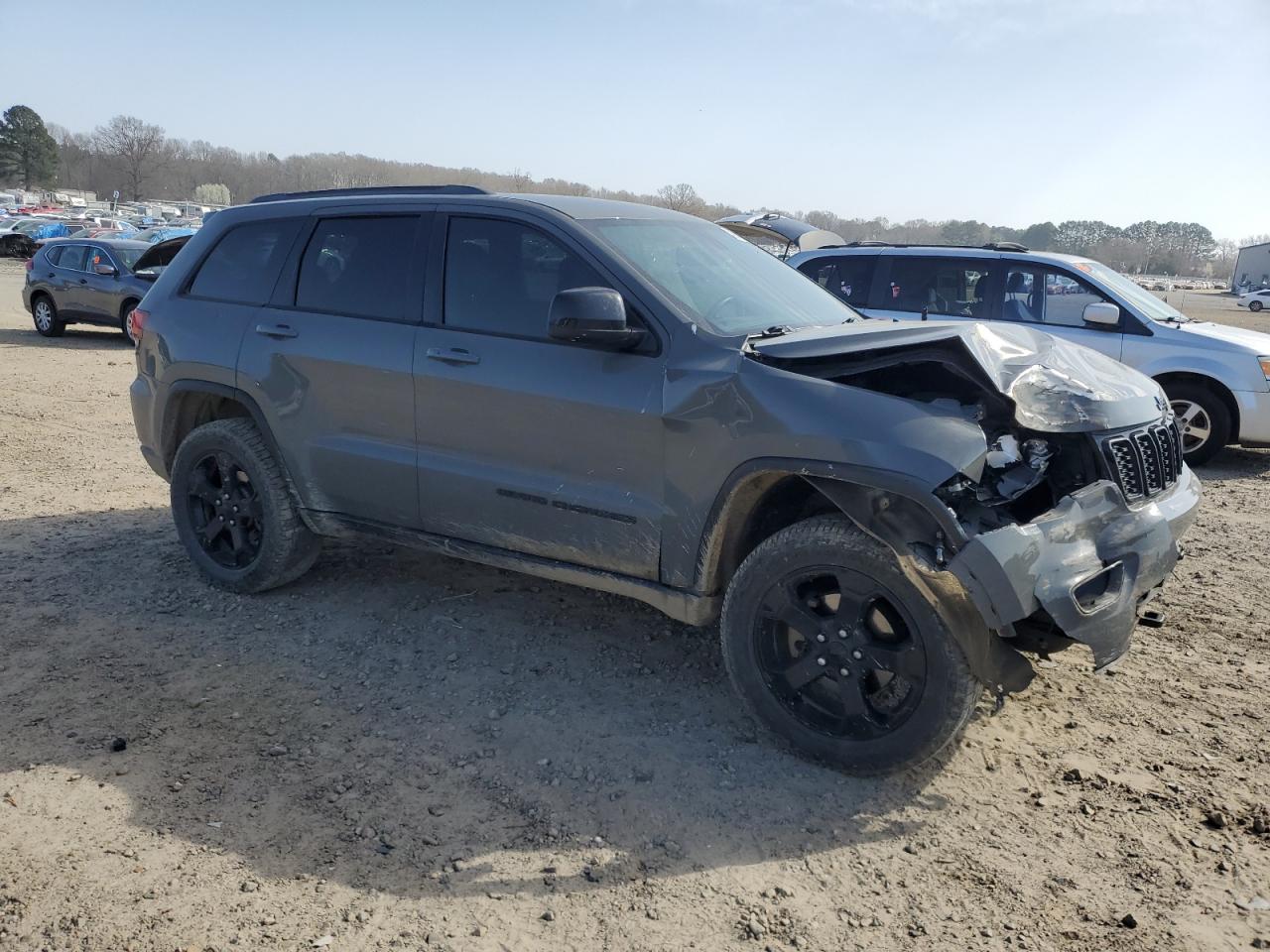 2020 Jeep Grand Cherokee VIN 1C4RJFAG8LC111305 Copart auction photo, front end / side damage thumbnail 4