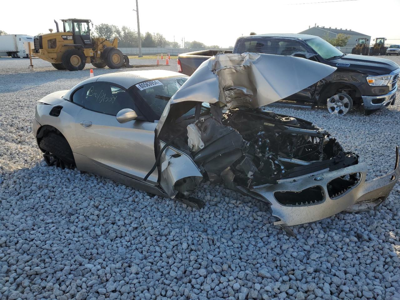 2009 BMW Z4 VIN WBALM53509E161273 Copart auction photo, front end / all over damage thumbnail 4