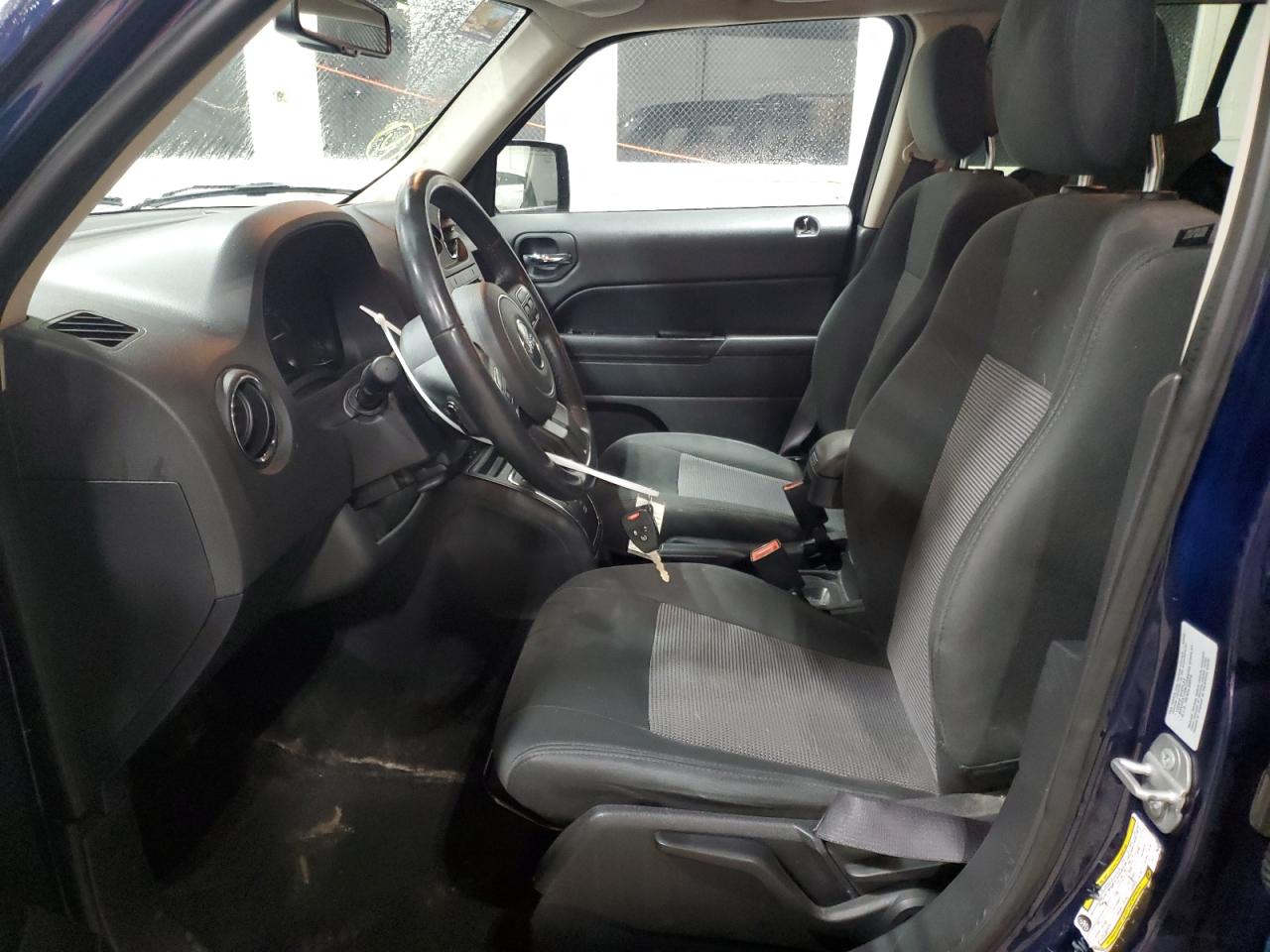 2015 Jeep Liberty (Patriot) VIN 1C4NJRFB3FD347727 Copart auction photo, front end damage thumbnail 7