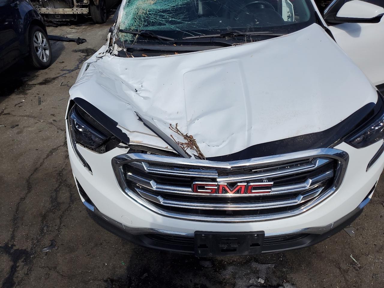 2018 GMC Terrain VIN 3GKALVEV0JL205498 Copart auction photo, top/roof damage thumbnail 12