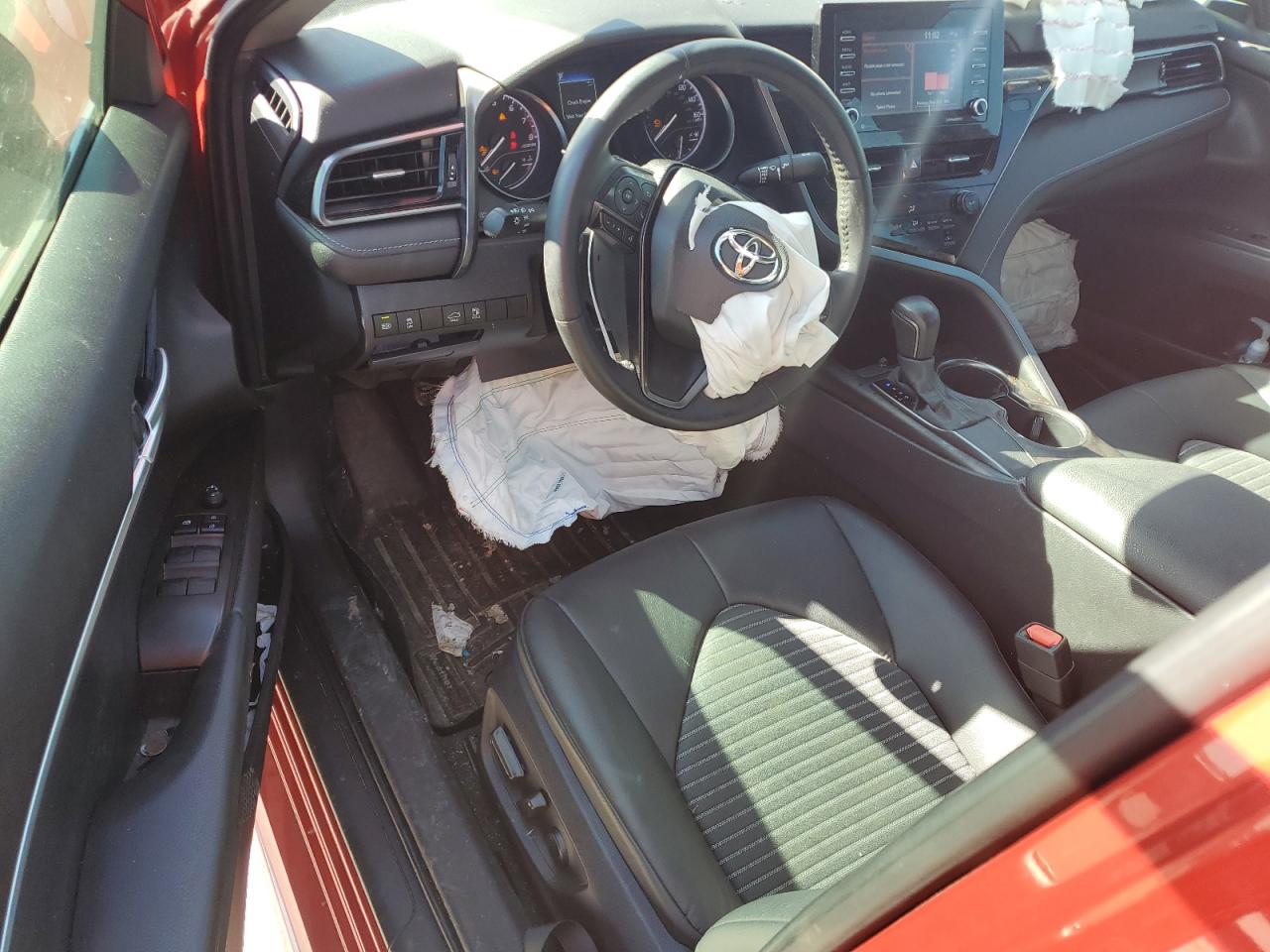 2021 Toyota Camry VIN 4T1G11AKXMU446328 Copart auction photo, front end damage thumbnail 8