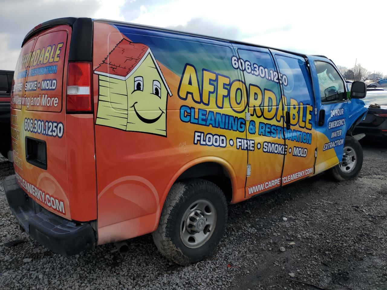 2018 Chevrolet Express VIN 1GCWGAFG8J1340668 Copart auction photo, front end damage thumbnail 3