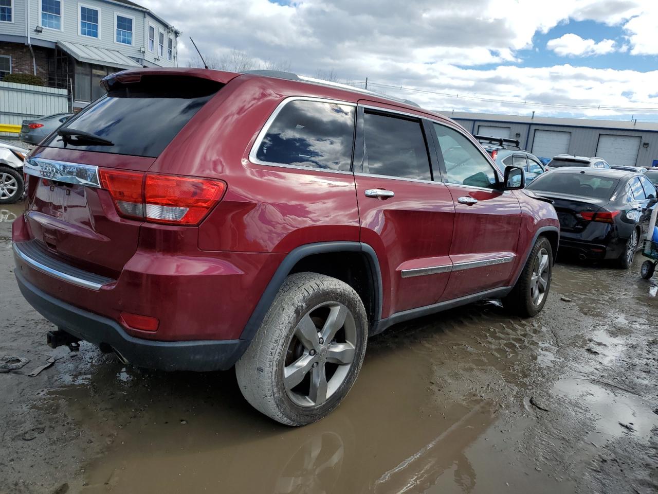 2012 Jeep Grand Cherokee VIN 1C4RJFBT5CC124735 Copart auction photo, burn damage thumbnail 3