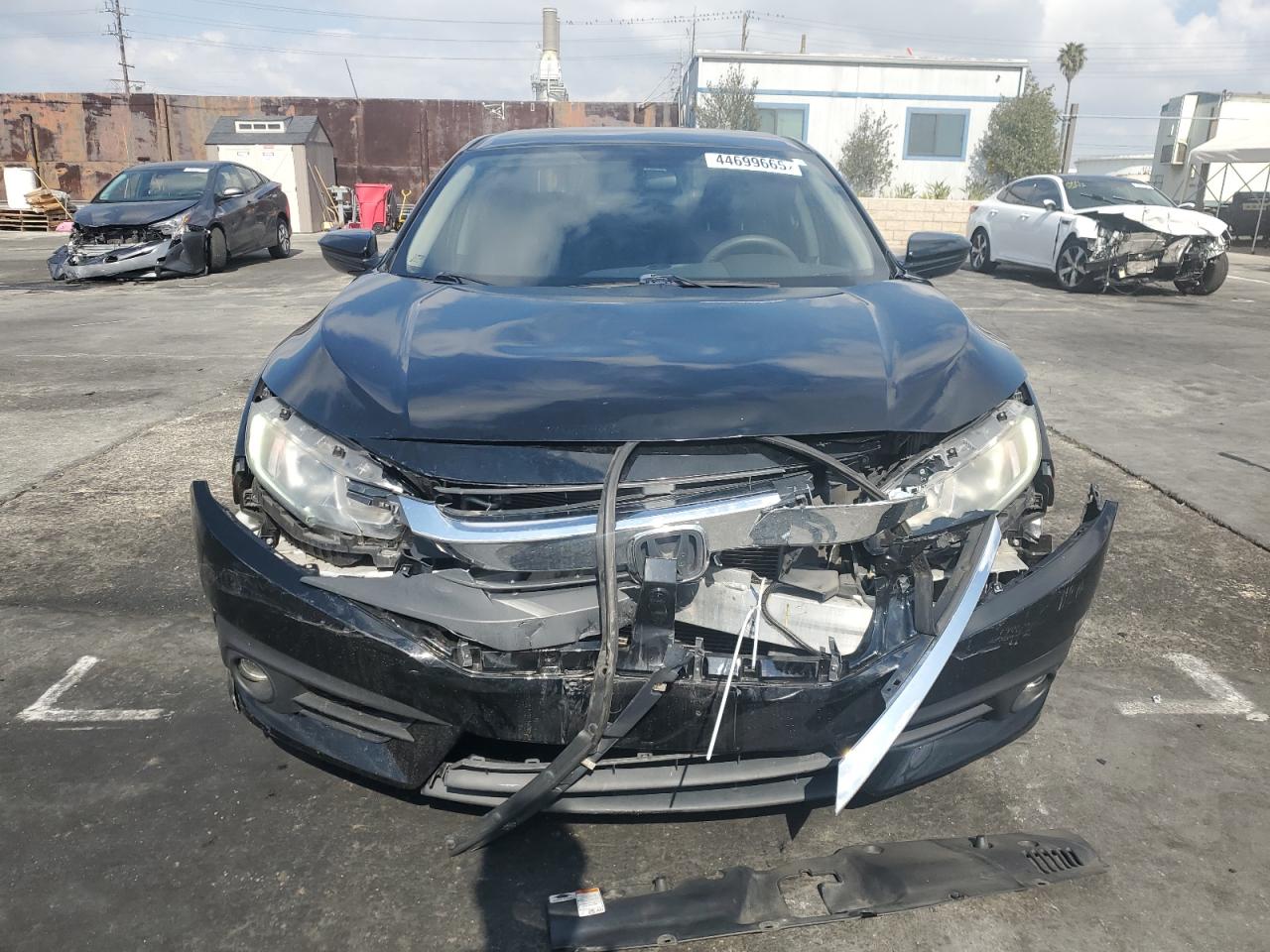 2017 Honda Civic VIN 2HGFC2F56HH529123 Copart auction photo, front end damage thumbnail 5