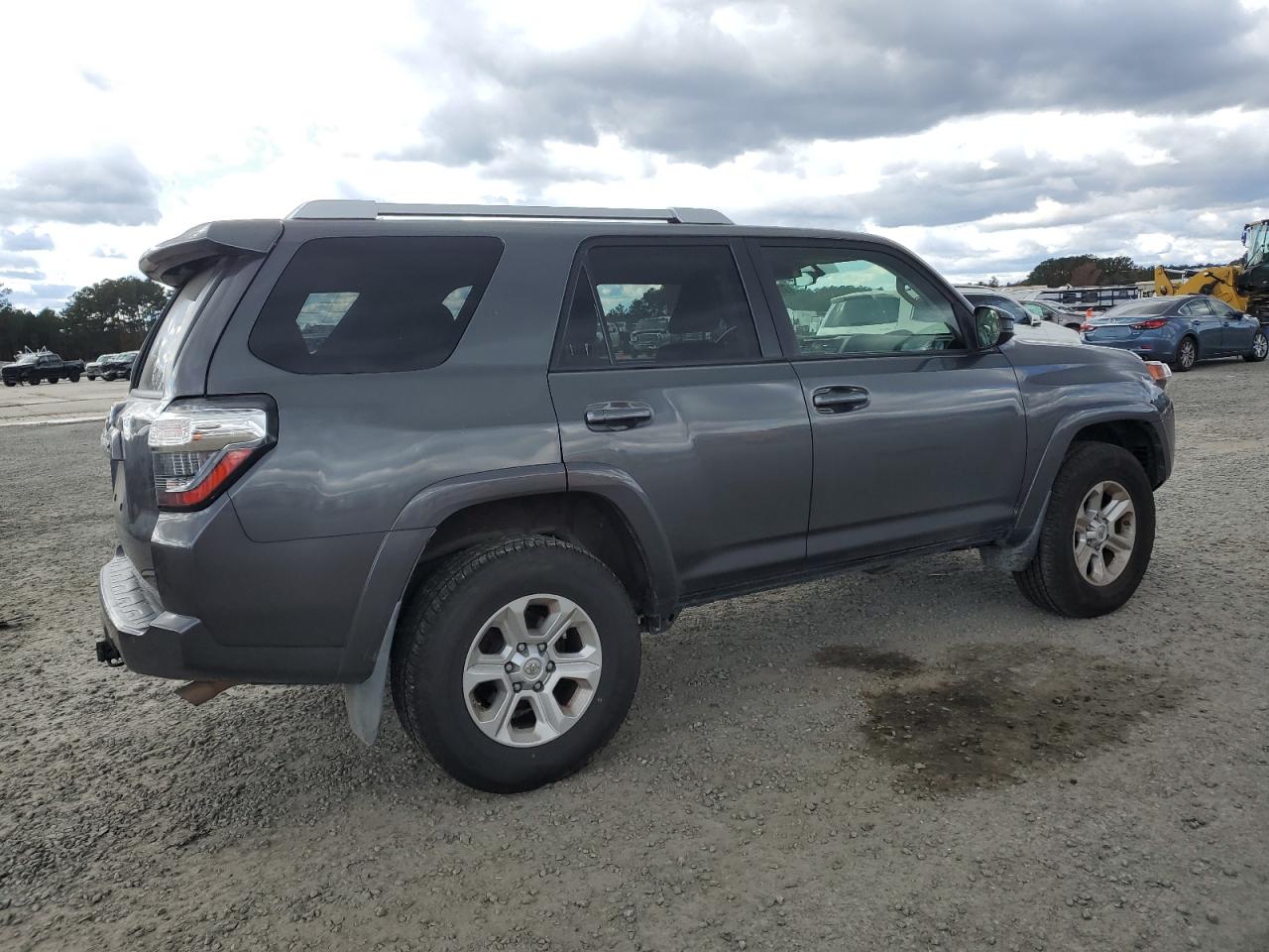 2016 Toyota 4Runner VIN JTEBU5JR8G5323325 Copart auction photo, side damage thumbnail 3