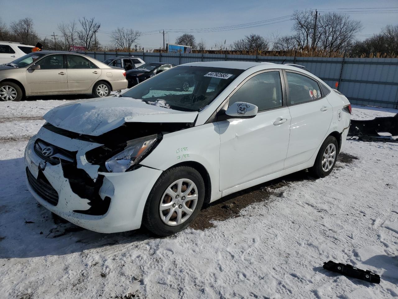 2014 Hyundai Accent VIN KMHCT4AE4EU632839