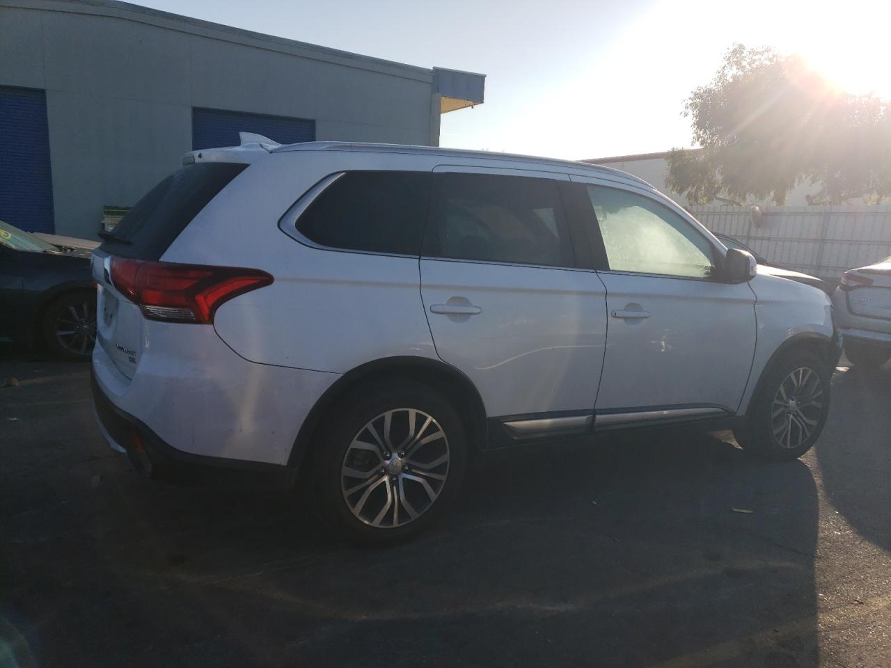 2017 Mitsubishi Outlander VIN JA4AD3A37HZ058238 Copart auction photo, front end damage thumbnail 3