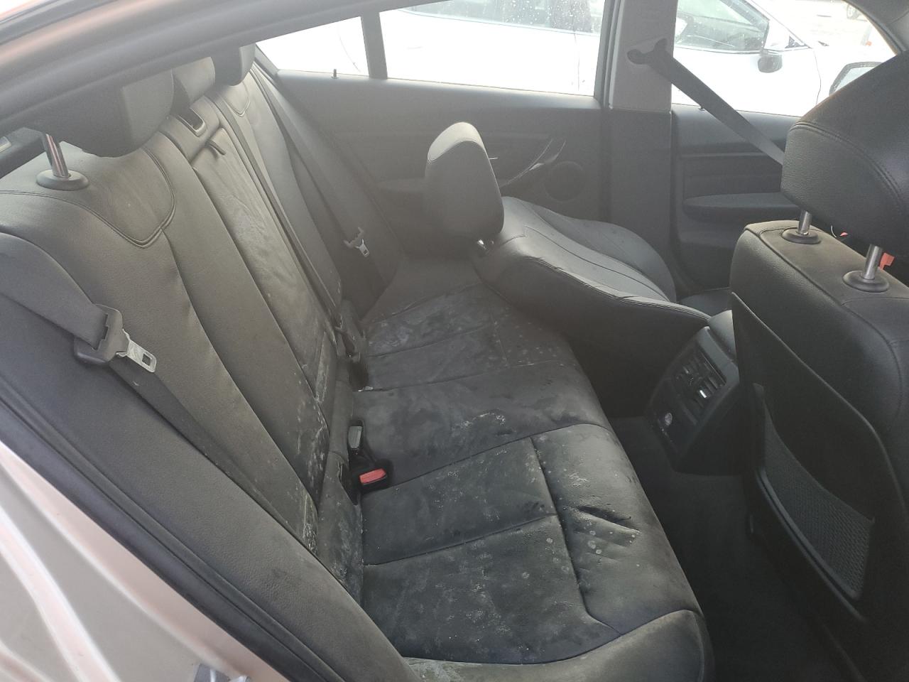 2015 BMW 3er VIN WBA3A9G50FNS65753 Copart auction photo, water/flood damage thumbnail 10