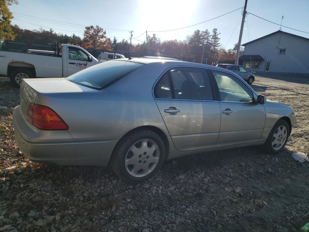 2003 Lexus LS VIN JTHBN30F130115080 Copart auction photo, front end damage thumbnail 3