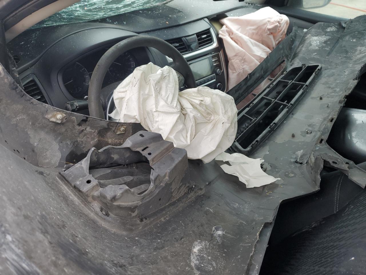 2017 Nissan Altima VIN 1N4AL3AP2HN342109 Copart auction photo, front end / side damage thumbnail 8