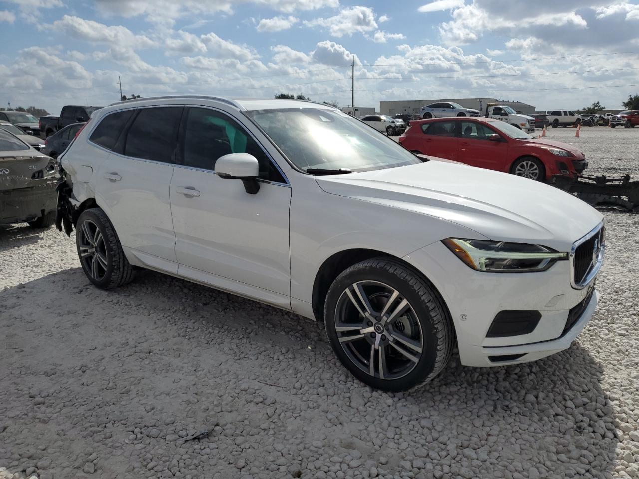2018 Volvo XC60 VIN YV4102RK9J1080752 Copart auction photo, rear end damage thumbnail 4