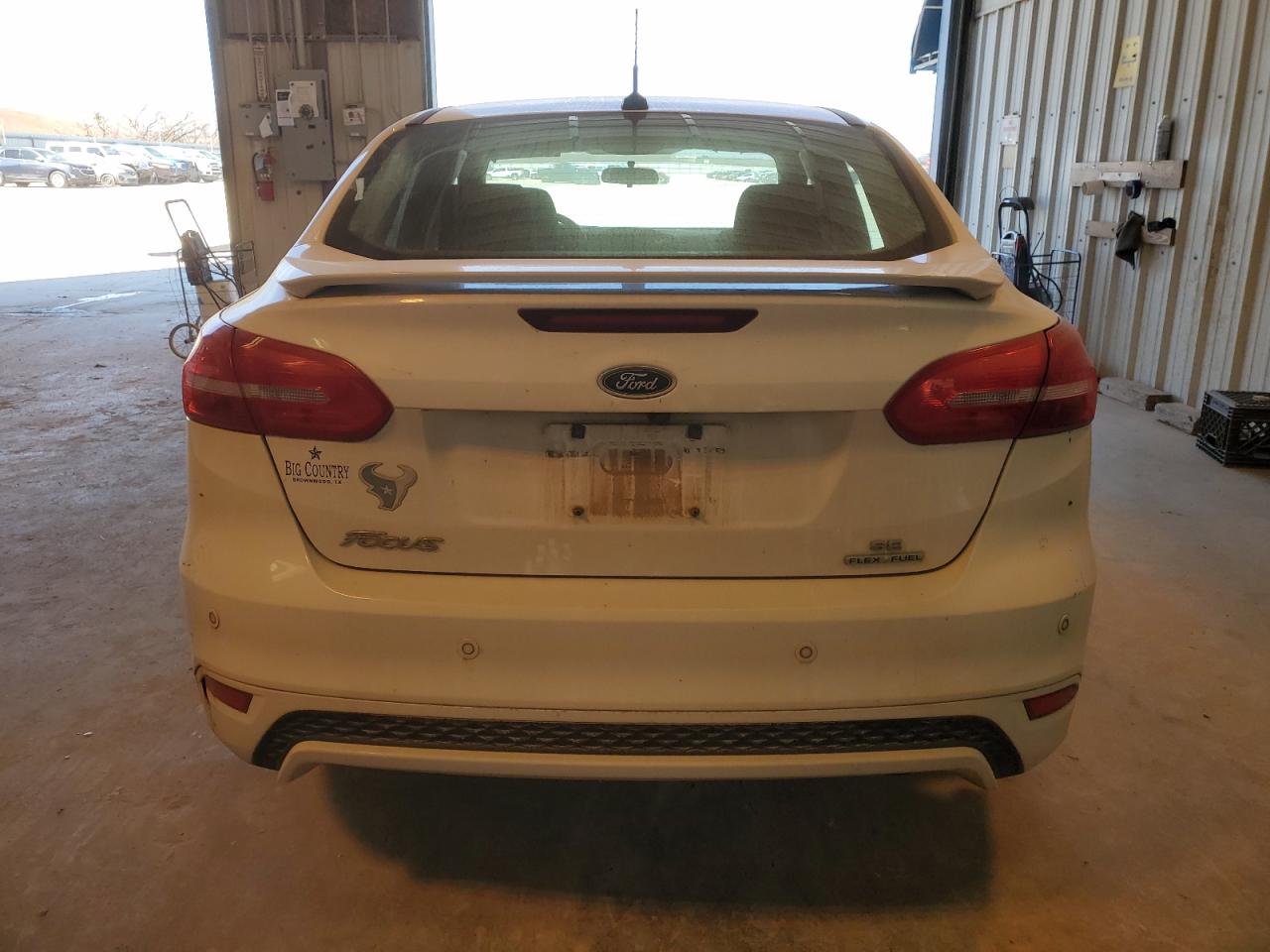 2016 Ford Focus VIN 1FADP3F2XGL253039 Copart auction photo, front end / minor dent/scratches damage thumbnail 6