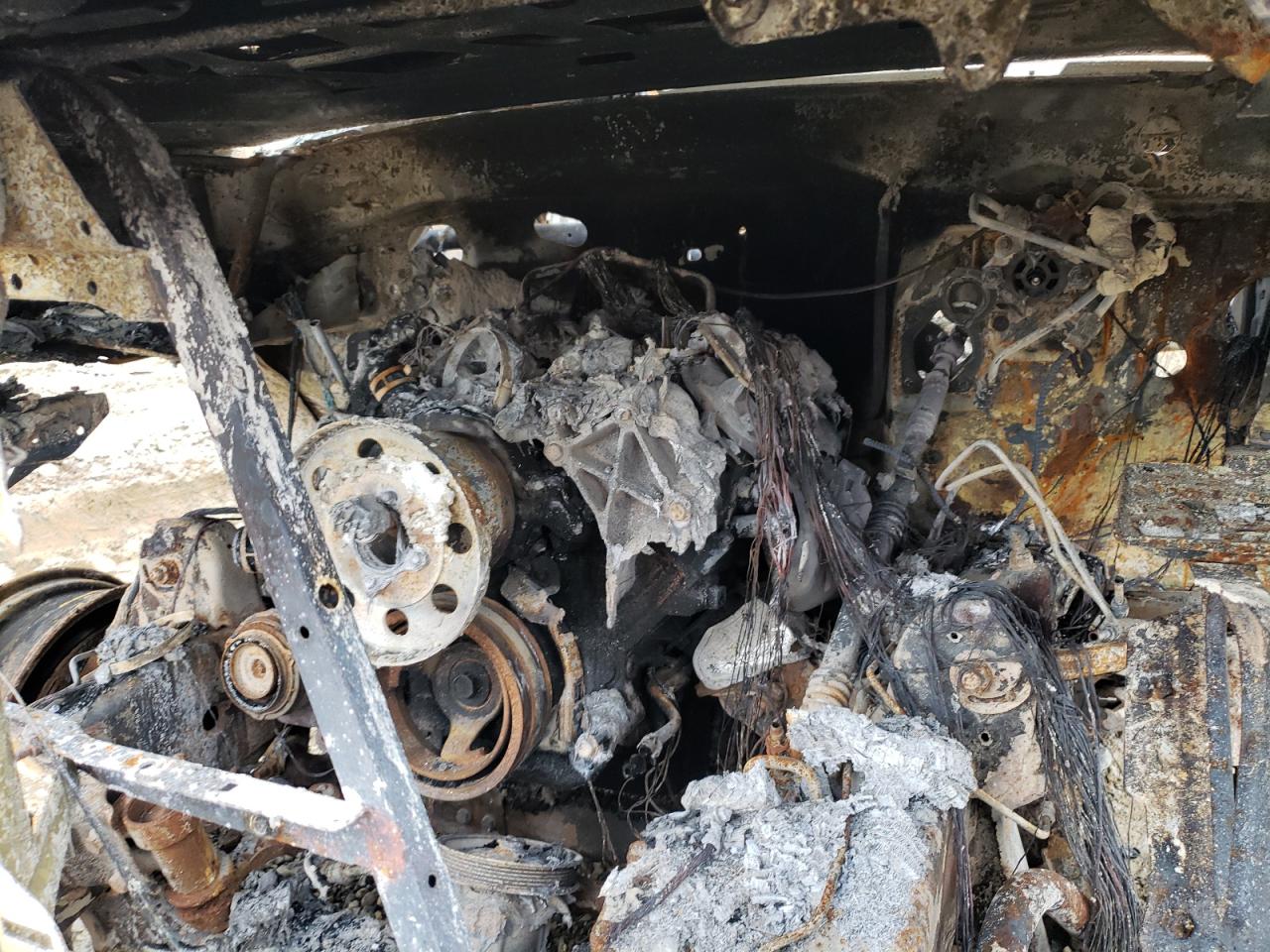 2014 Chevrolet Silverado VIN 1GB3CZCG3EF104041 Copart auction photo, burn damage thumbnail 11