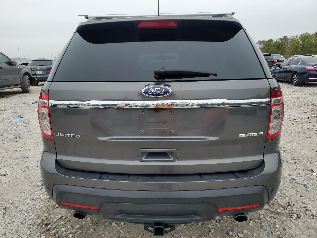 2015 Ford Explorer VIN 1FM5K7F86FGA20643 Copart auction photo, front end / minor dent/scratches damage thumbnail 6