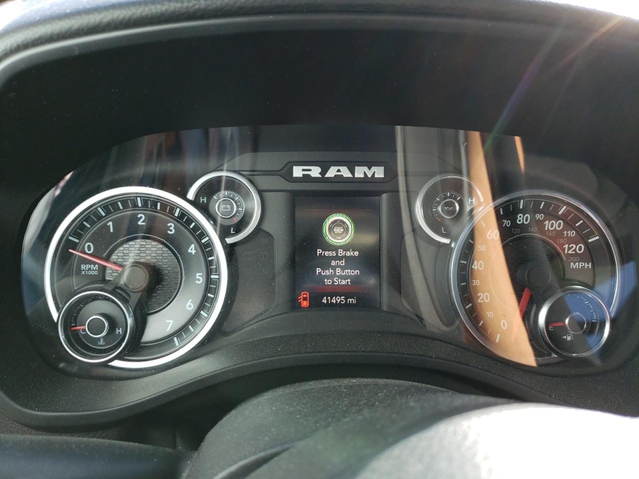 2019 RAM 1500 VIN 1C6RREFT3KN828102 Copart auction photo, front end damage thumbnail 9