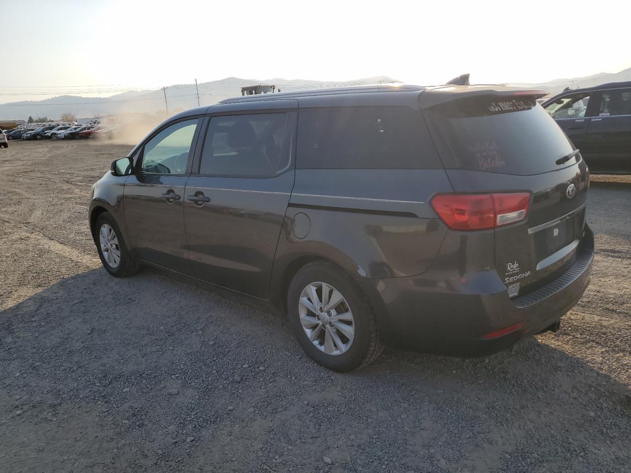 2017 KIA Sedona VIN KNDMB5C10H6314222 Copart auction photo, front end damage thumbnail 2