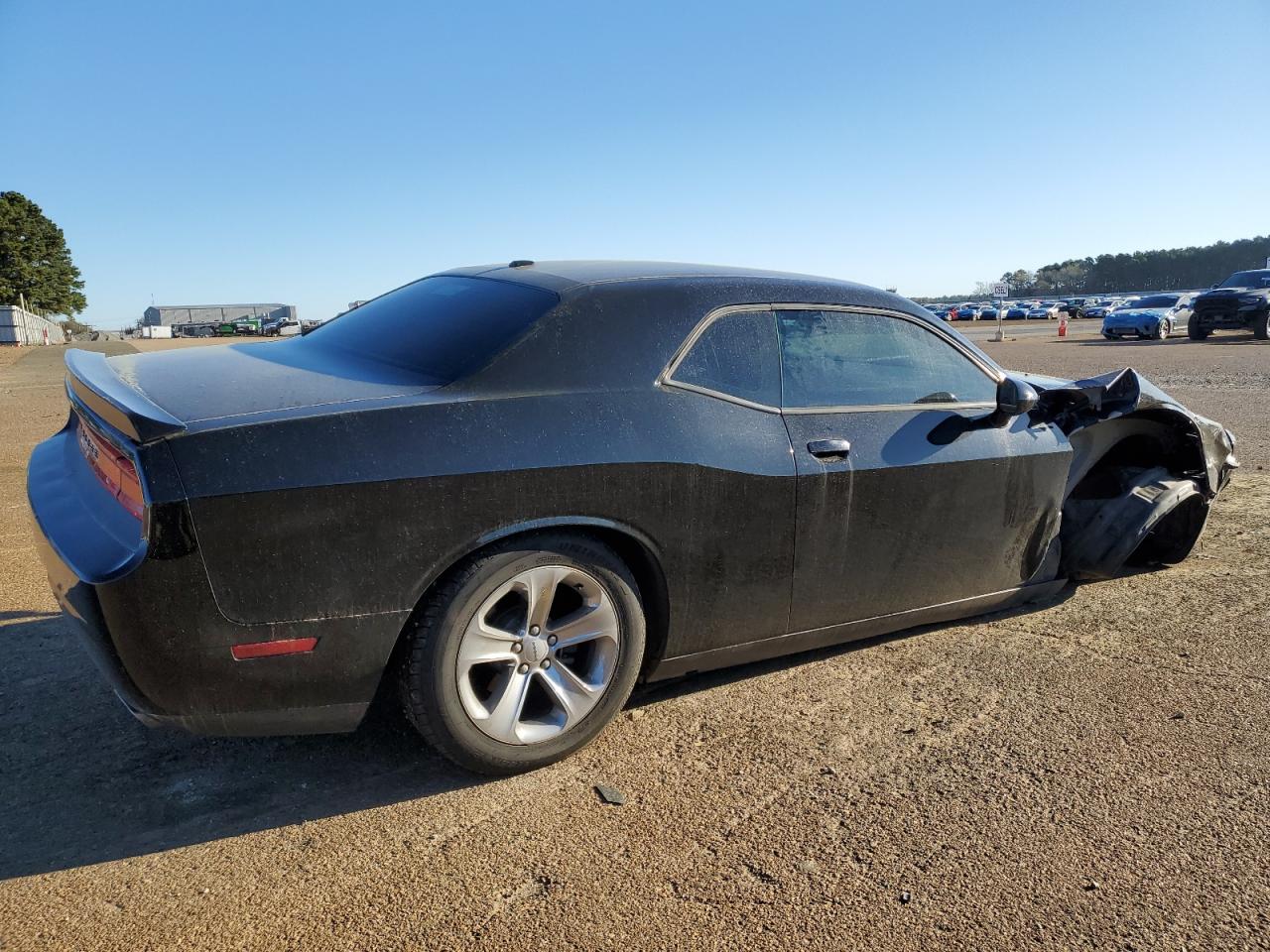 2014 Dodge Challenger VIN 2C3CDYAG6EH307515 Copart auction photo, front end / side damage thumbnail 3