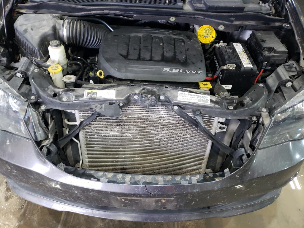 2018 Dodge Caravan VIN 2C4RDGBG8JR136480 Copart auction photo, front end / hail damage thumbnail 12