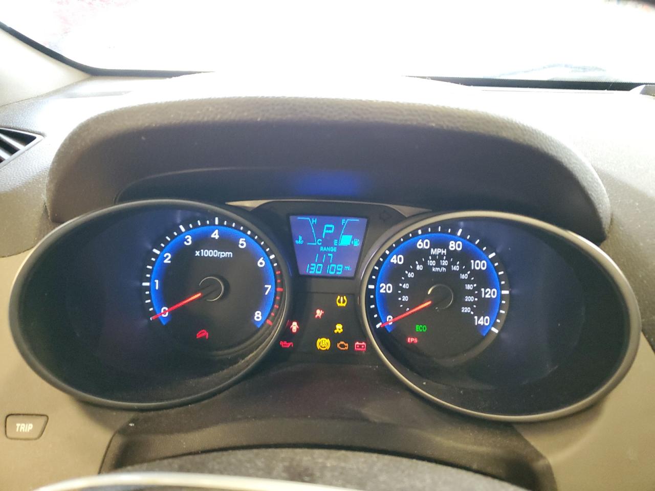 2012 Hyundai Tucson VIN KM8JU3AC3CU322319 Copart auction photo, side / front end damage thumbnail 9