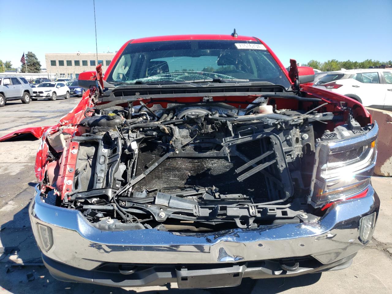 2017 Chevrolet Silverado VIN 3GCUKRECXHG382158 Copart auction photo, front end / side damage thumbnail 5