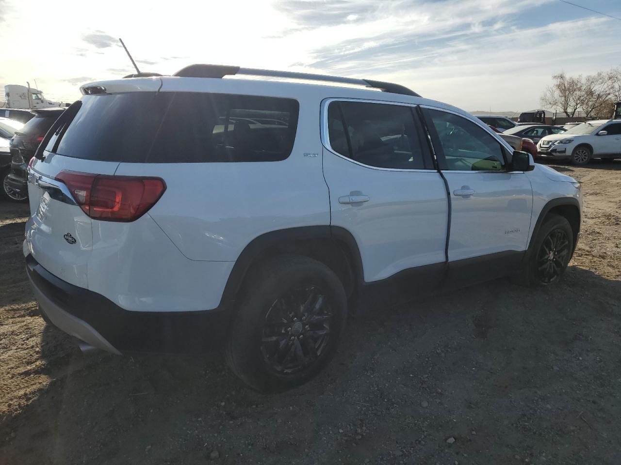 2018 GMC Acadia VIN 1GKKNMLS1JZ248760 Copart auction photo, water/flood / minor dent/scratches damage thumbnail 3