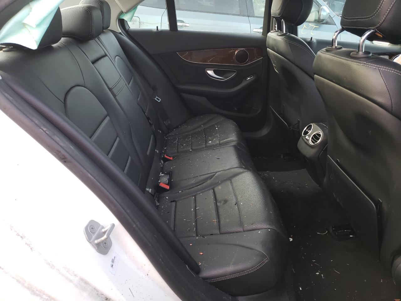 2015 Mercedes-Benz C-klasse VIN 55SWF4KB9FU016852 Copart auction photo, front end / side damage thumbnail 6