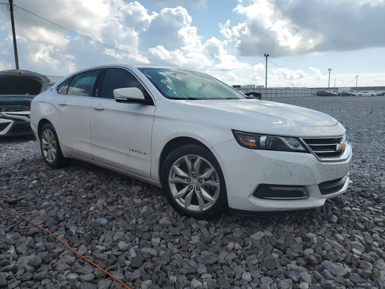2019 Chevrolet Impala VIN 1G11Z5S37KU121398 Copart auction photo, water/flood damage thumbnail 4