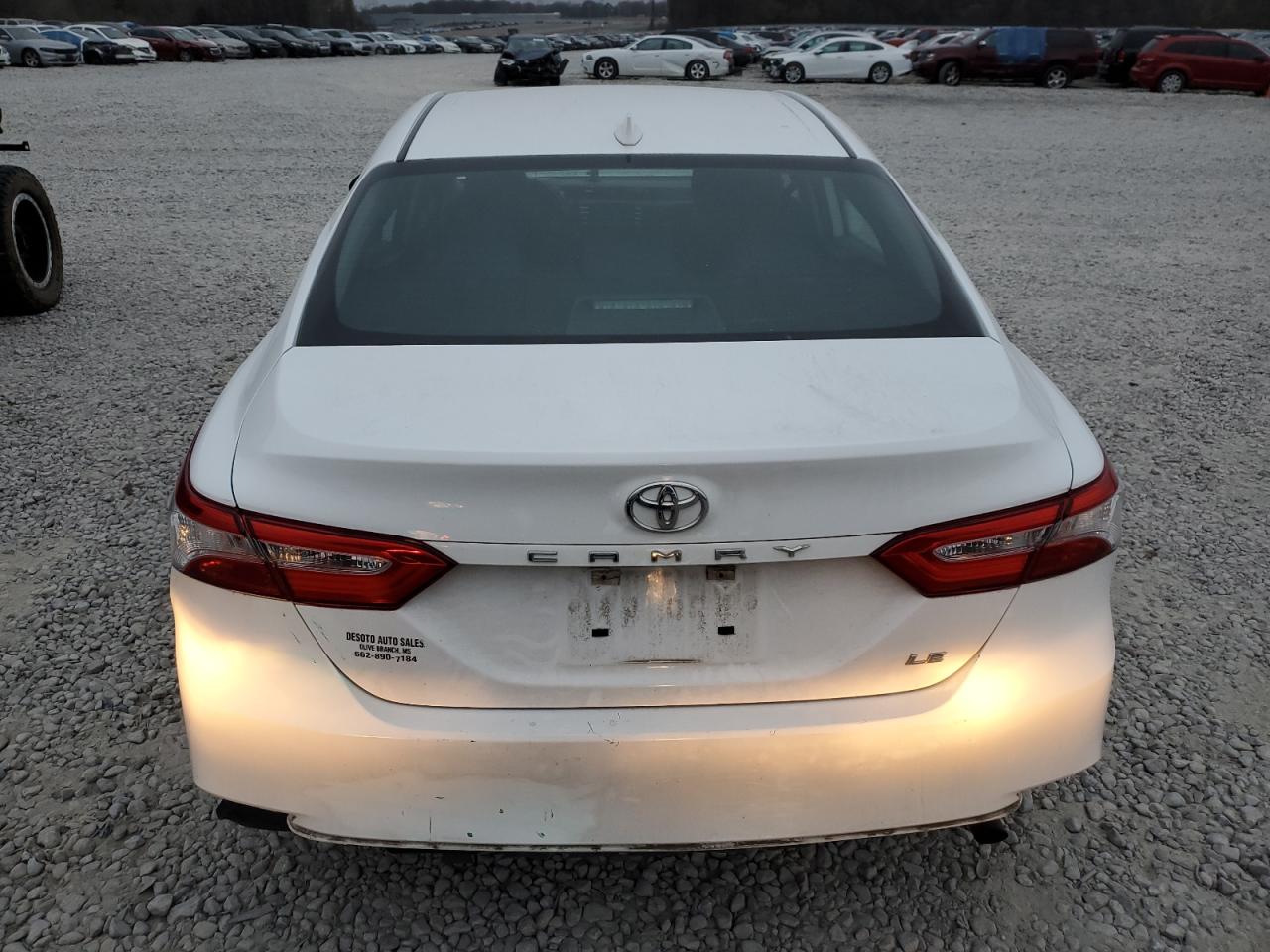 2020 Toyota Camry VIN 4T1C11AK2LU869028 Copart auction photo, minor dent/scratches damage thumbnail 6