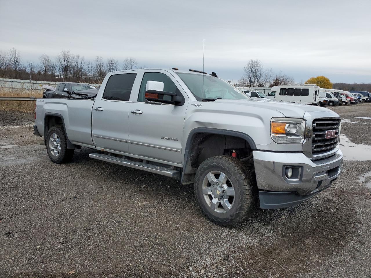 2015 GMC Sierra VIN 1GT423E8XFF545561 Copart auction photo, rear end damage thumbnail 4