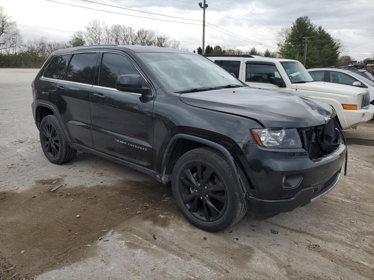 2013 Jeep Grand Cherokee VIN 1C4RJFAT5DC619262 Copart auction photo, front end / frame damage damage thumbnail 4