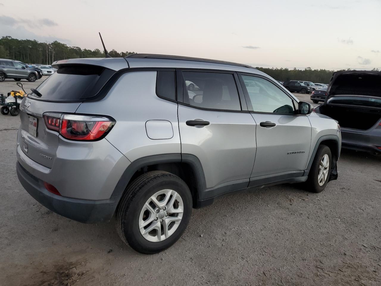 2018 Jeep Compass VIN 3C4NJCAB3JT204512 Copart auction photo, biohazard/chemical damage thumbnail 3