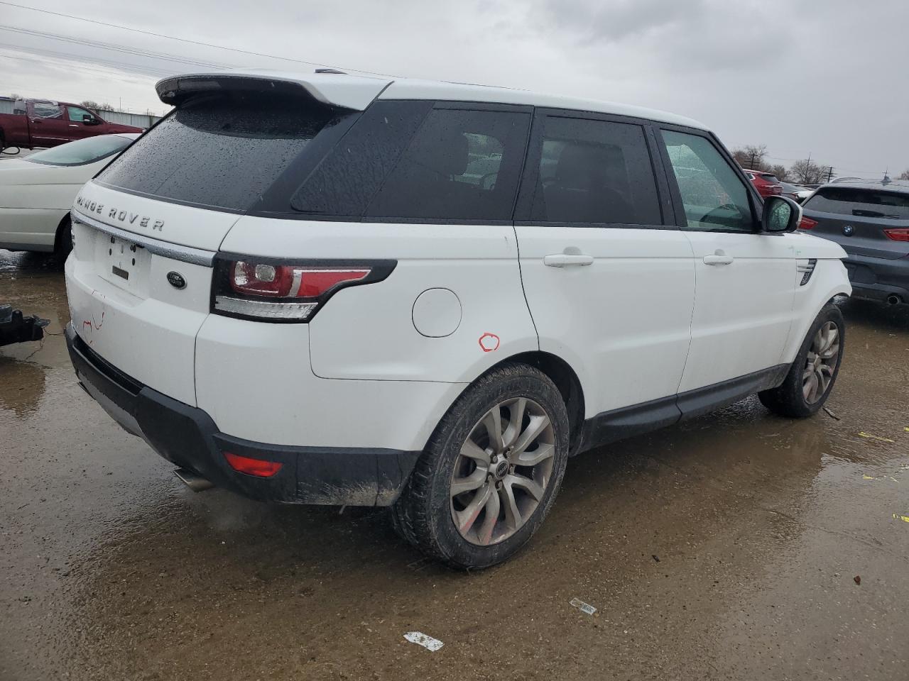 2015 Land Rover Range Rover VIN SALWR2VF2FA605271 Copart auction photo, front end damage thumbnail 3