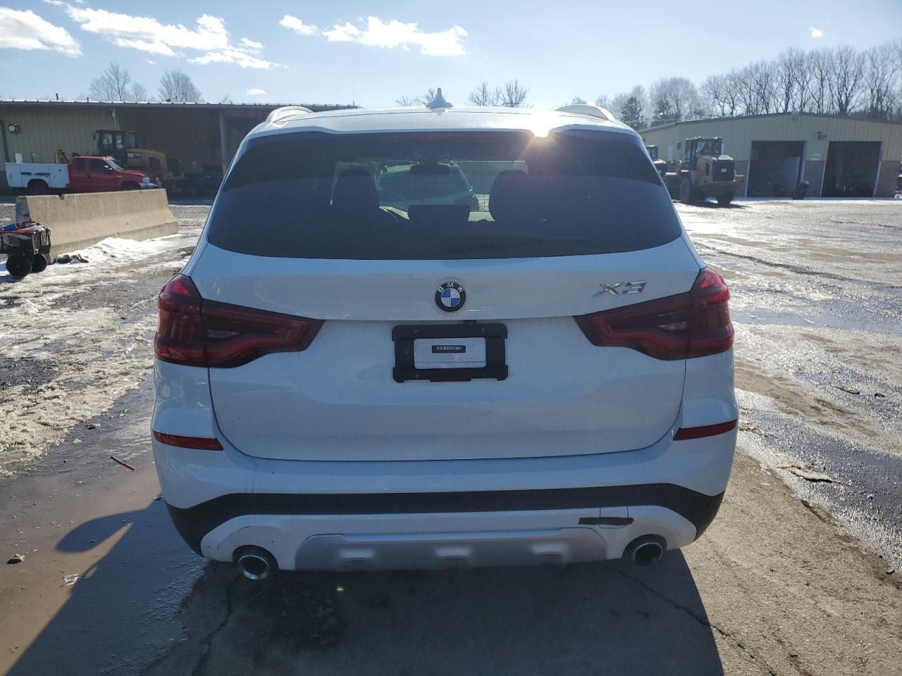 2018 BMW X3 VIN 5UXTR9C56JLC80569 Copart auction photo, front end / minor dent/scratches damage thumbnail 6