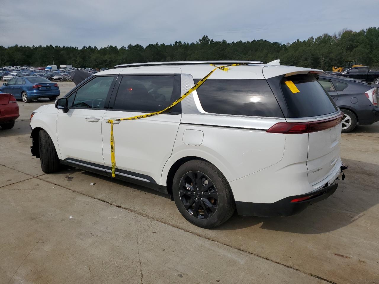 2024 KIA Carnival VIN KNDNE5H31R6372847 Copart auction photo, front end / rear end damage thumbnail 2
