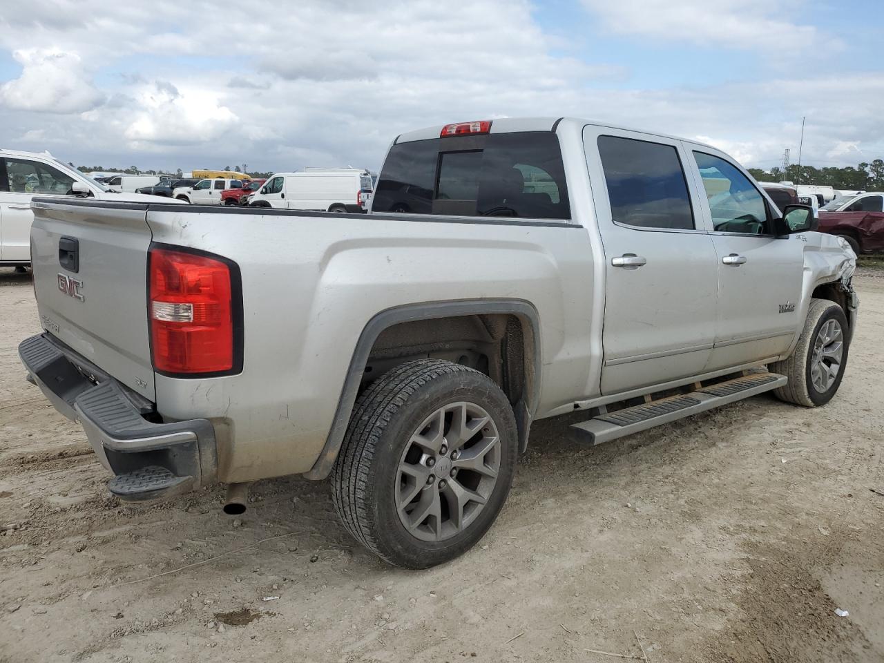 2015 GMC Sierra VIN 3GTU2VEC1FG109616 Copart auction photo, rear end / front end damage thumbnail 3