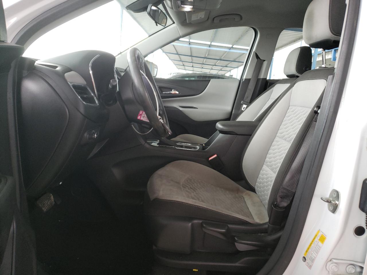 2018 Chevrolet Equinox VIN 2GNAXREV5J6255381 Copart auction photo, front end damage thumbnail 7