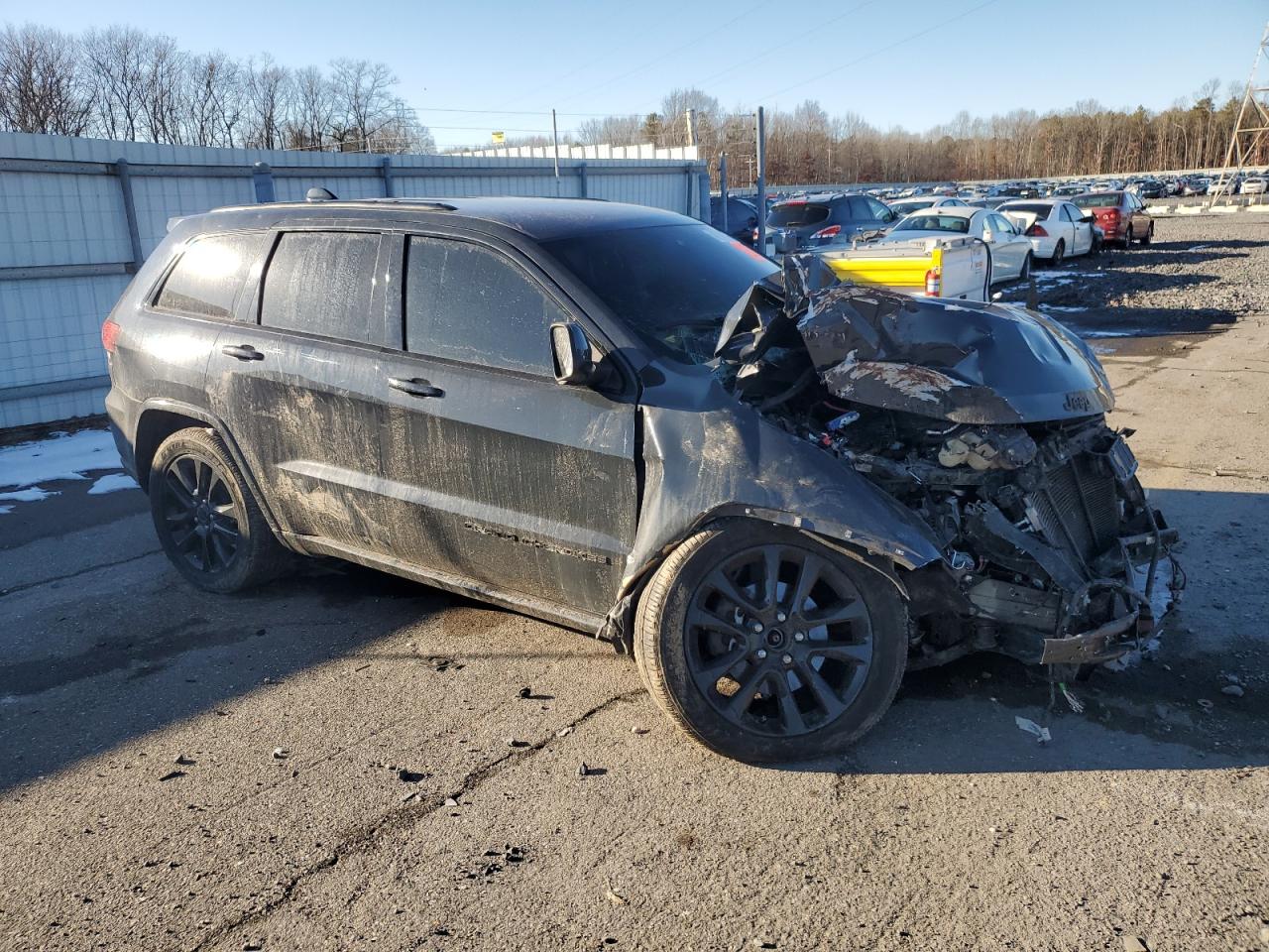 2018 Jeep Grand Cherokee VIN 1C4RJFAG7JC410281 Copart auction photo, front end damage thumbnail 4