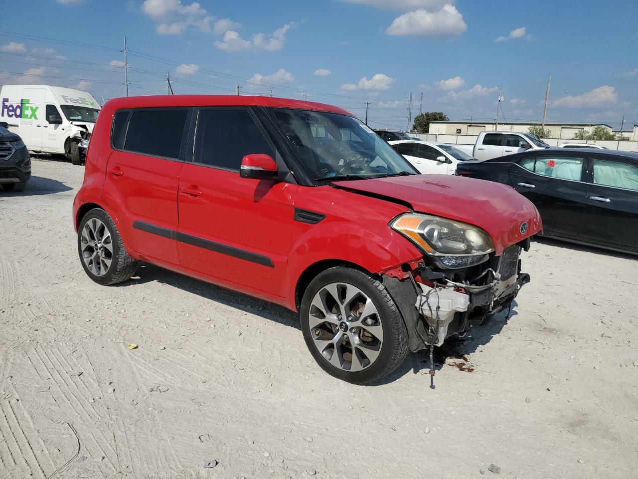 2013 KIA Soul VIN KNDJT2A62D7520935 Copart auction photo, front end damage thumbnail 4