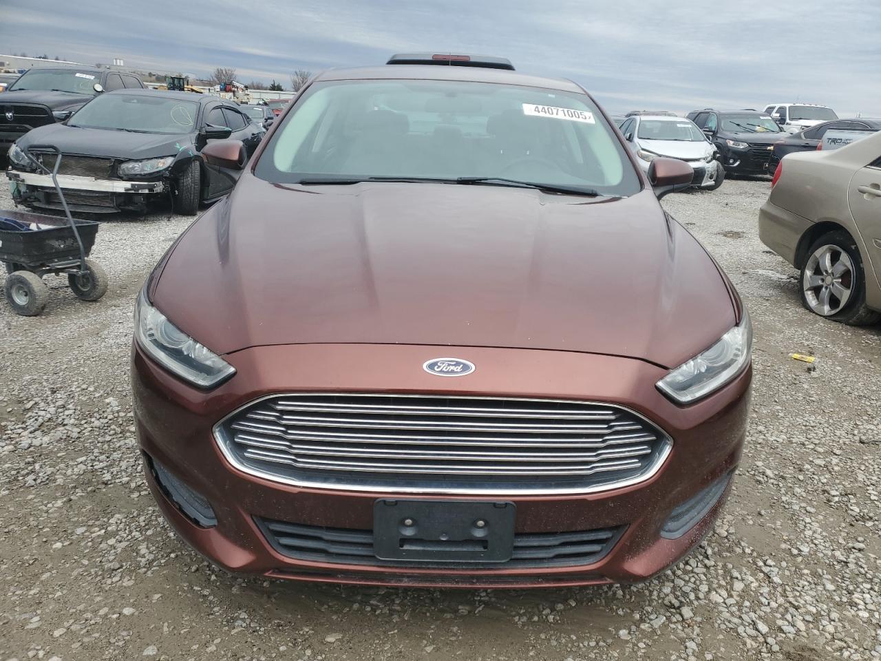 2016 Ford Fusion VIN 3FA6P0G76GR103898 Copart auction photo, rear end damage thumbnail 5