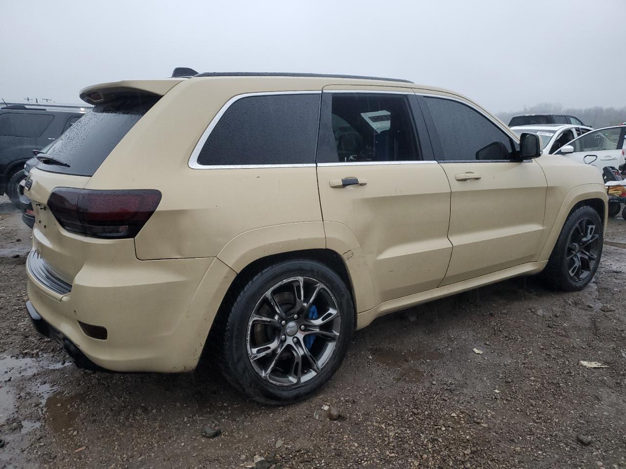2015 Jeep Grand Cherokee VIN 1C4RJFDJ2FC796543 Copart auction photo, vandalism damage thumbnail 3