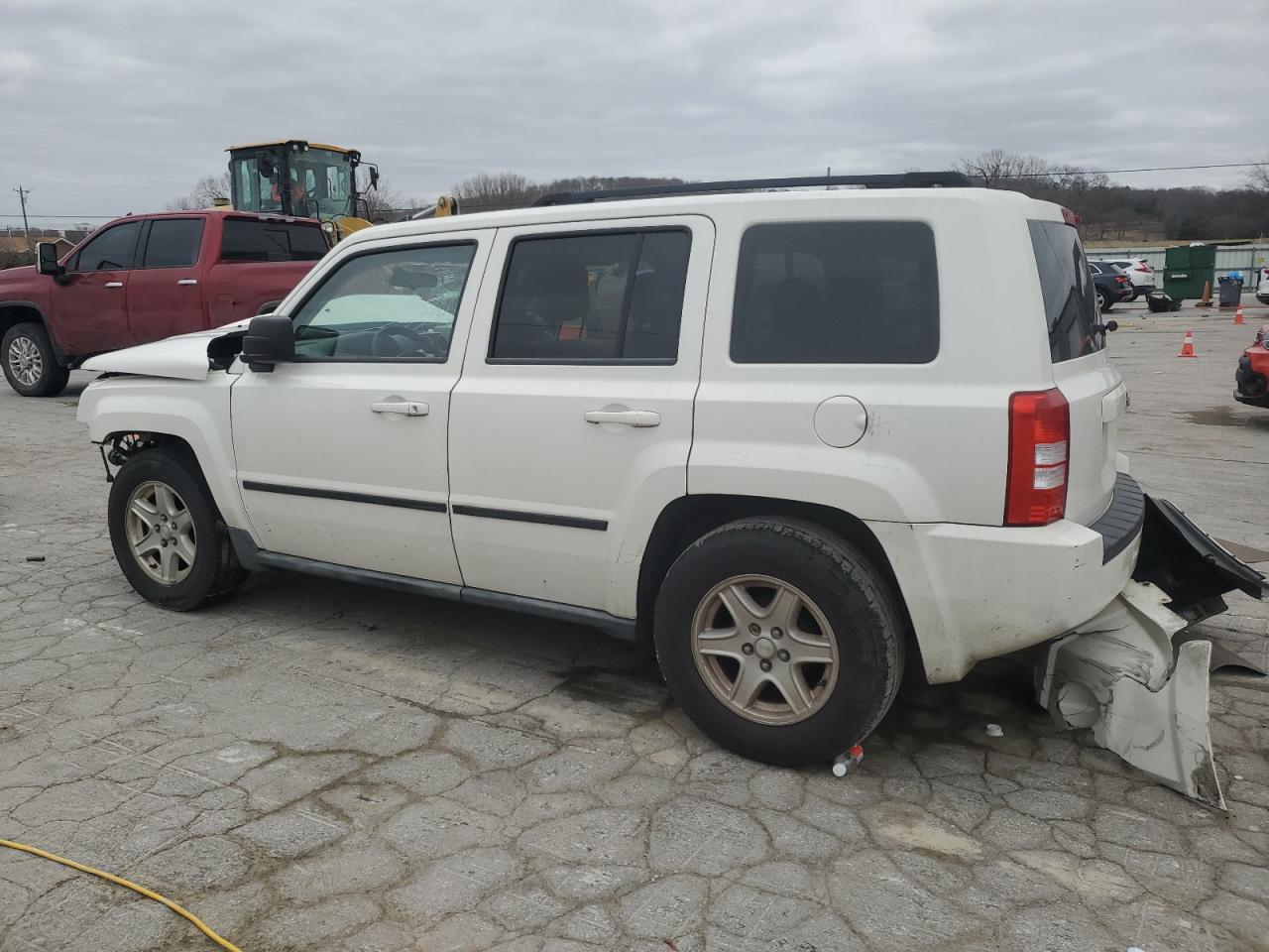2010 Jeep Liberty (Patriot) VIN 1J4NT2GB1AD600255 Copart auction photo, front end damage thumbnail 2