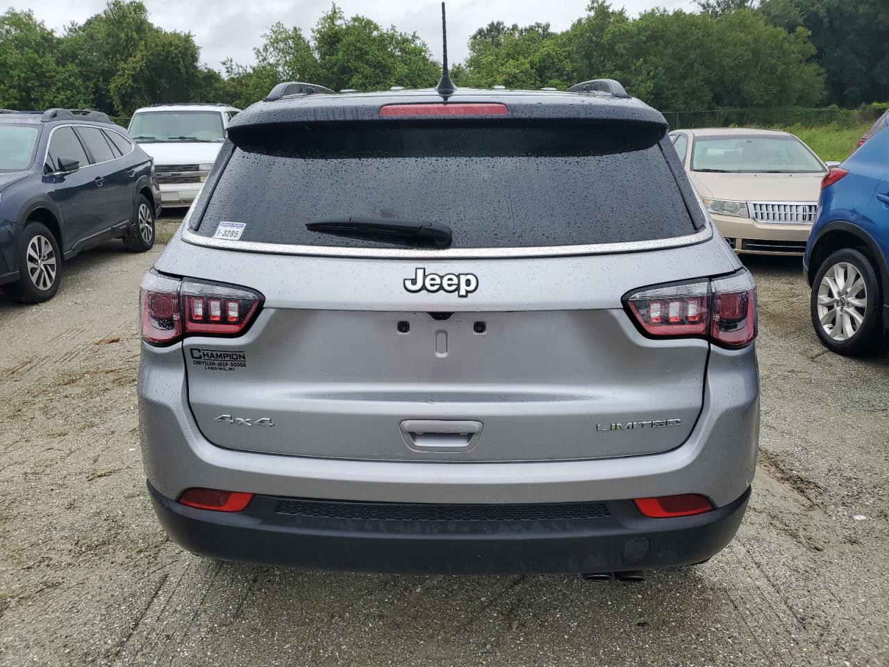 2019 Jeep Compass VIN 3C4NJDCB3KT656786 Copart auction photo, water/flood damage thumbnail 6