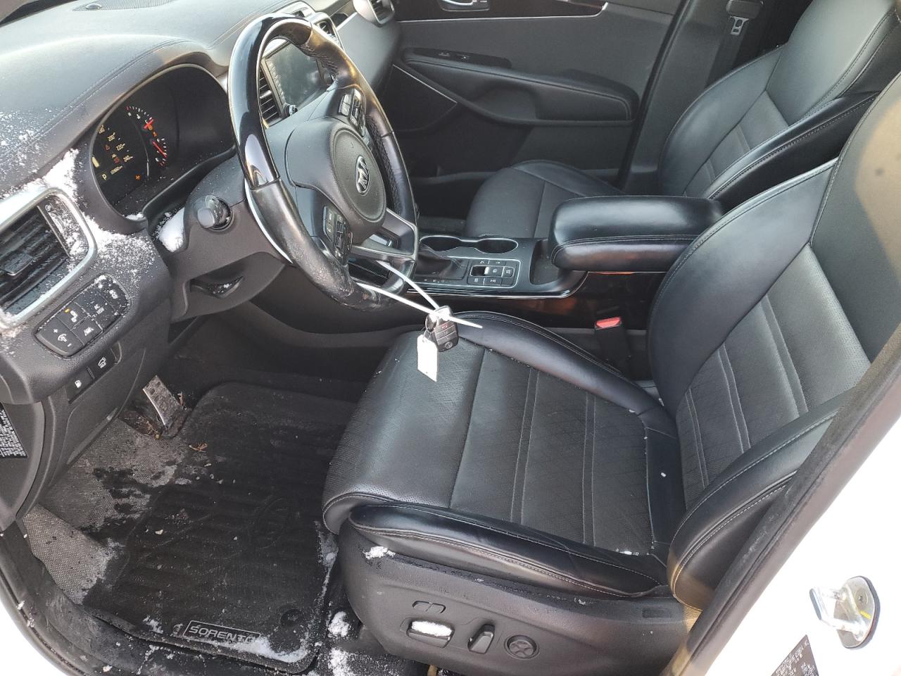 2017 KIA Sorento VIN 5XYPKDA57HG201121 Copart auction photo, side / undercarriage damage thumbnail 7