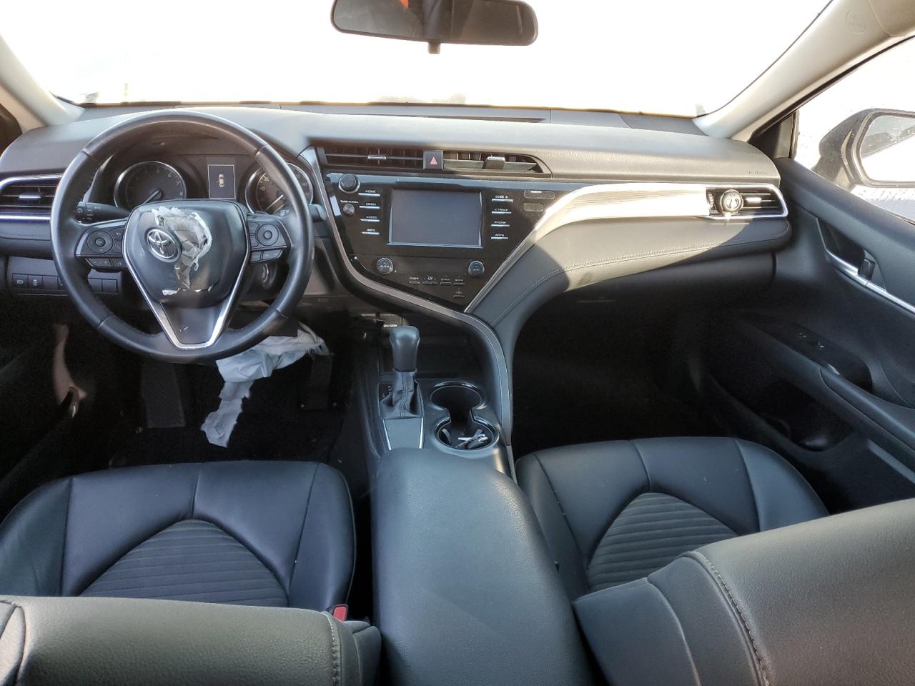 2018 Toyota Camry VIN 4T1B11HK4JU632152 Copart auction photo, front end damage thumbnail 8