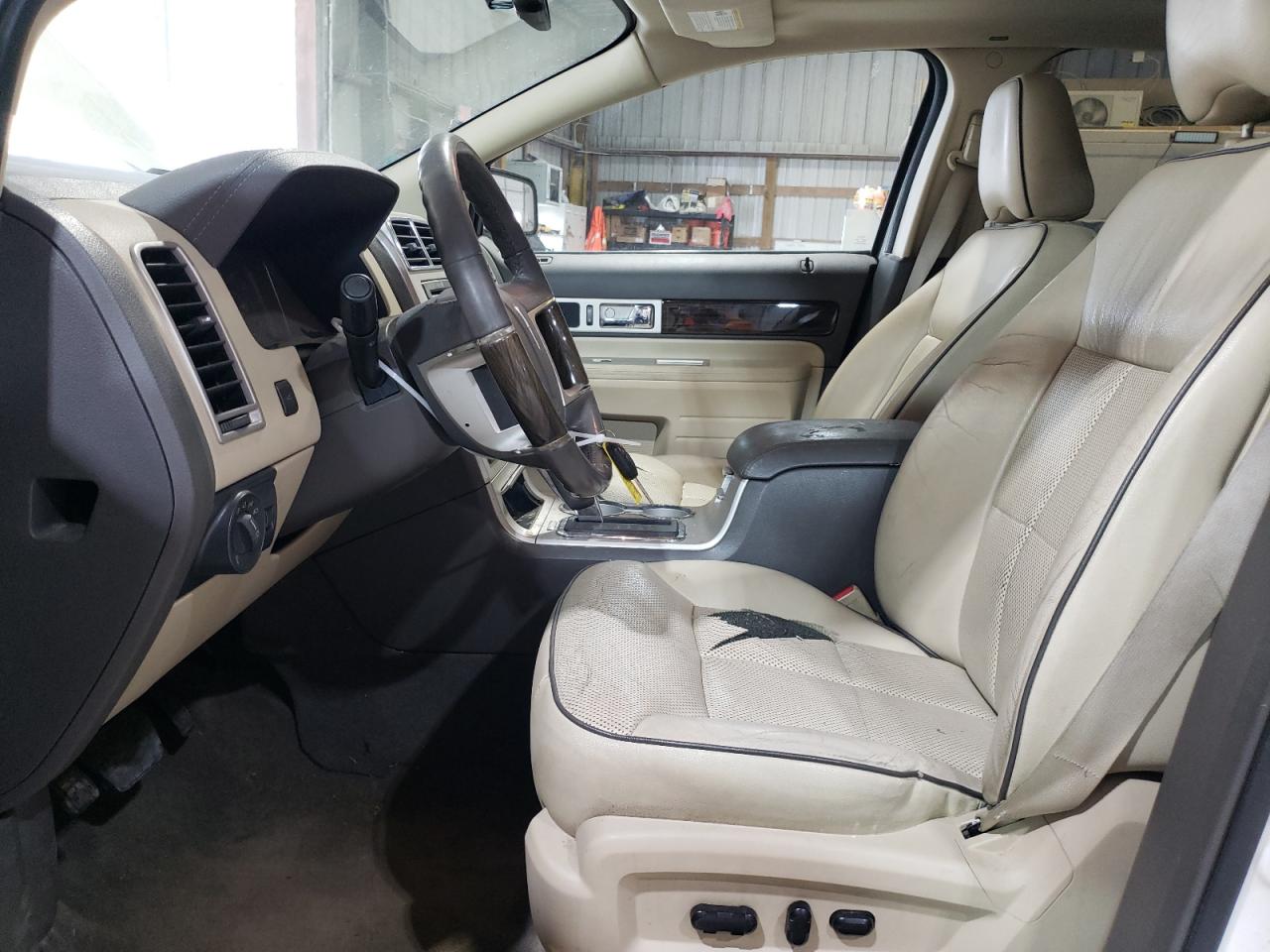 2008 Lincoln MKX VIN 2LMDU88C08BJ17610 Copart auction photo, front end / rear end damage thumbnail 7