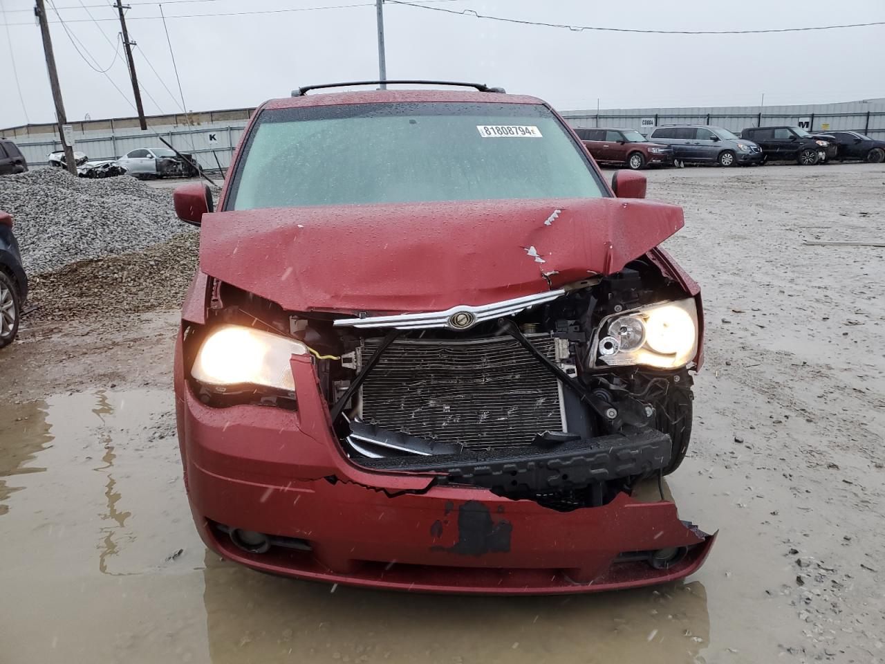 2009 Chrysler Town & Country VIN 2A8HR54119R508384 Copart auction photo, front end damage thumbnail 5