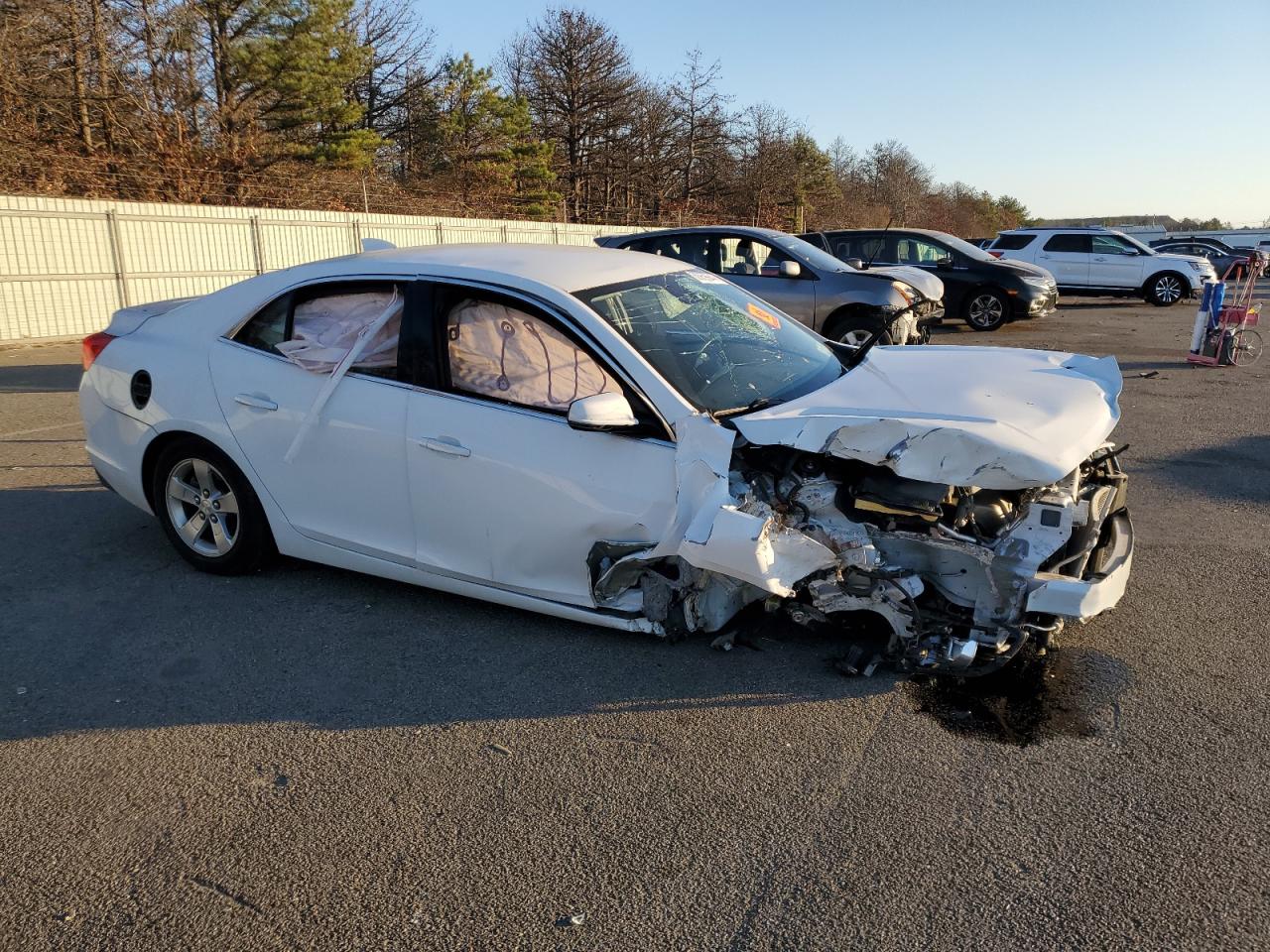 2015 Chevrolet Malibu VIN 1G11C5SL5FU147425 Copart auction photo, front end / side damage thumbnail 4