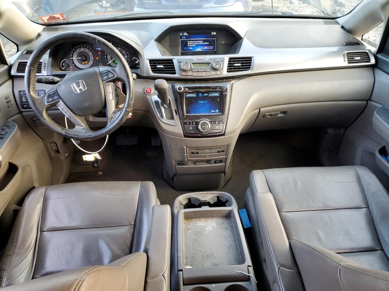 2014 Honda Odyssey VIN 5FNRL5H94EB001823 Copart auction photo, front end / minor dent/scratches damage thumbnail 8