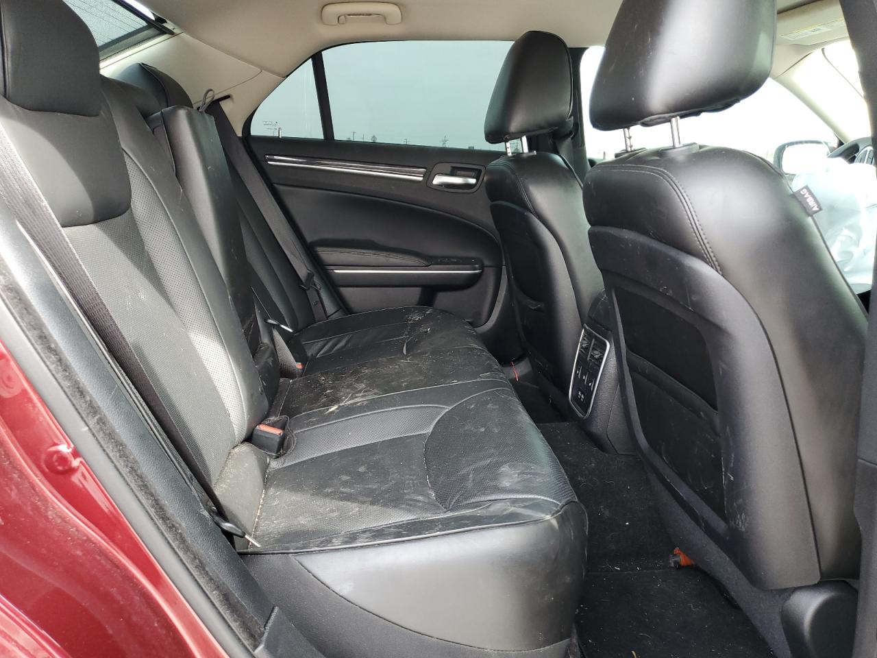 2021 Chrysler 300 VIN 2C3CCAAGXMH667346 Copart auction photo, front end damage thumbnail 11