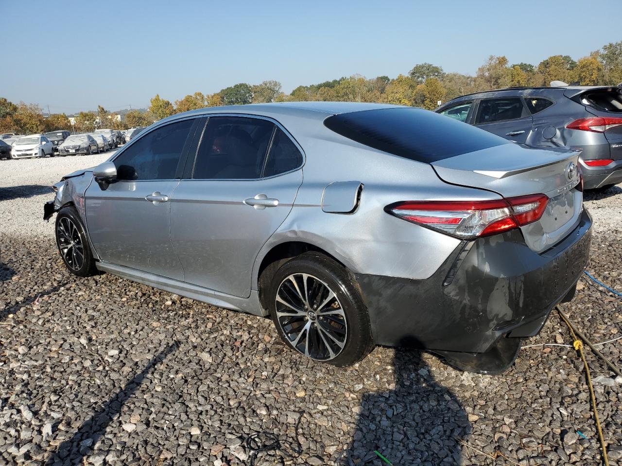 2018 Toyota Camry VIN 4T1B11HK7JU116948 Copart auction photo, front end damage thumbnail 2